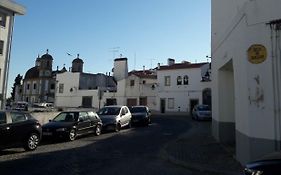 Casa do Beco do Beiçudo centro de Evora